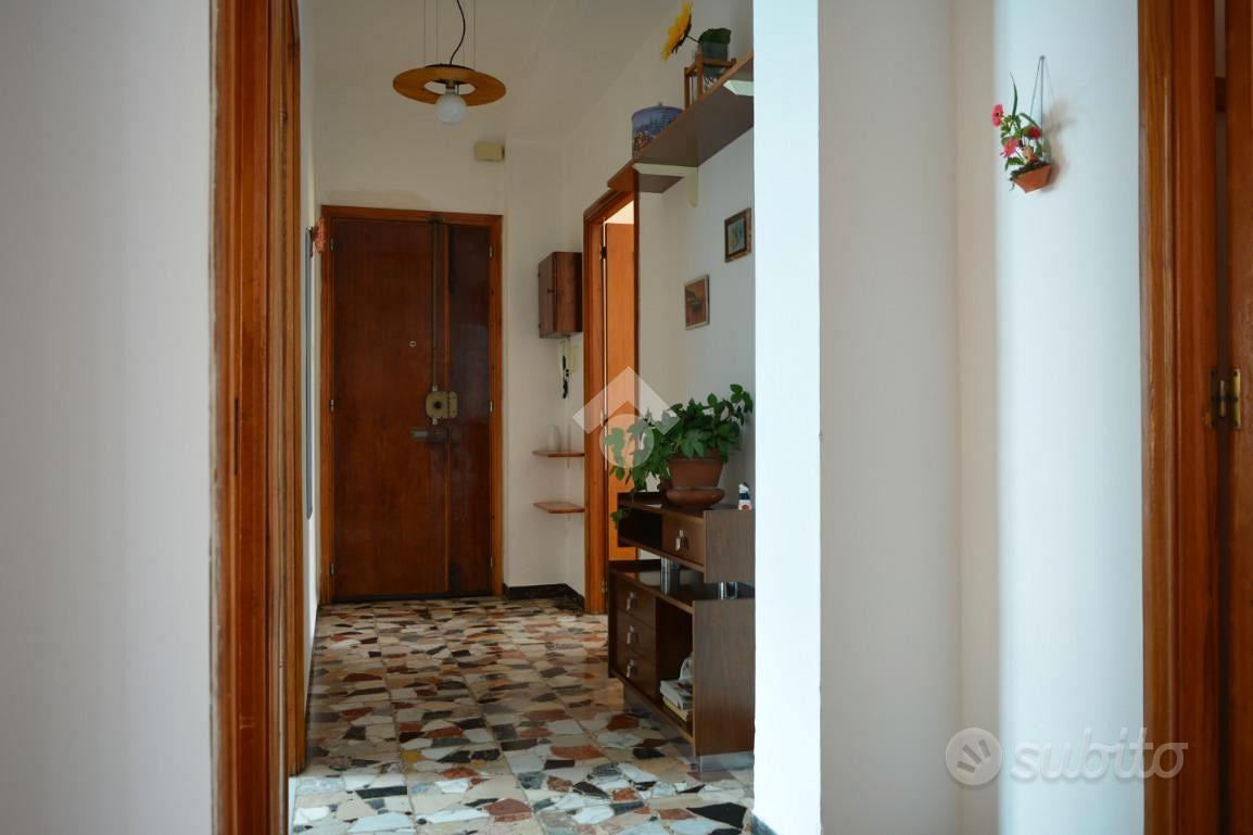 Appartamento – Cagliari, Is Mirrionis - Vista 3