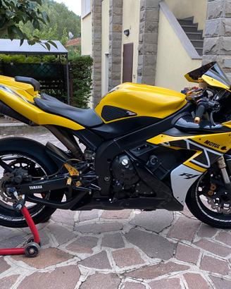 Yamaha r1 2006