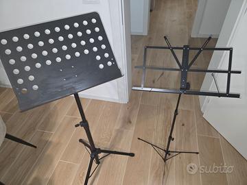 2 Leggii PROEL RSM300 & RSM650