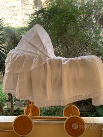 Culla in vimini completa materasso ecc.