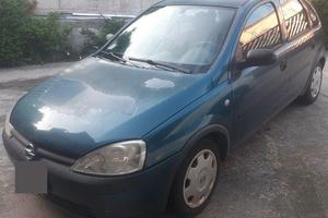 Opel Corsa 1.2 benzina cambio automatico