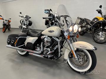 Harley-Davidson Road King Classic 103 - 2014