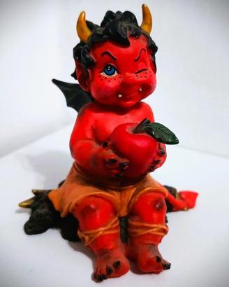 Statua Horror Diavolo con Mela del Peccato 🍎