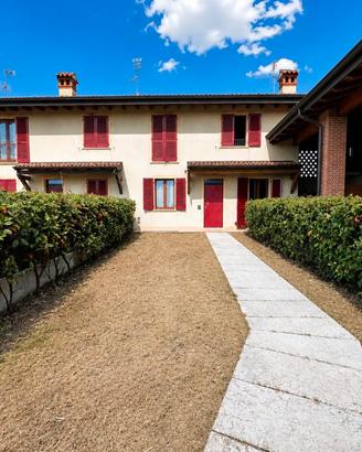 Villetta a schiera indipendente