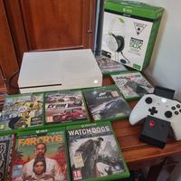 Xbox One S 1 Tb + giochi + accessori