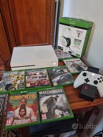 Xbox One S 1 Tb + giochi + accessori