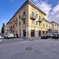 NEGOZIO A PONTEDERA