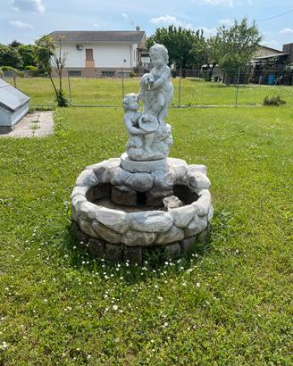 Fontana con putto