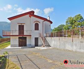 Villa Indipendente con ampio terreno