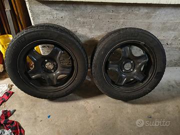 4 gomme invernali Michelin 205/55 R16 con cerchi