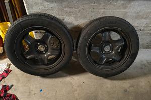 4 gomme invernali Michelin 205/55 R16 con cerchi