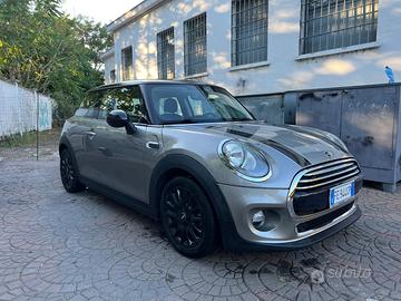 MINI Cooper D 116 cv 05/2016