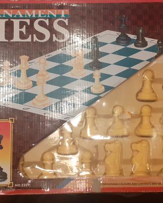Nuovo Gioco degli Scacchi nella propria confezione