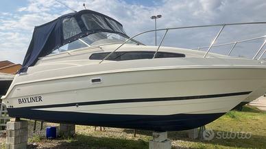 Bayliner 2355