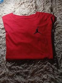 t-shirt Jordan rossa taglia L