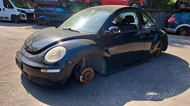 VW NEW BEETLE 2007 SOLO PER RICAMBI