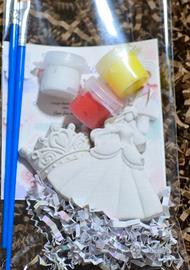 princepessa e corona in gesso