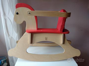 Cavalluccio a dondolo