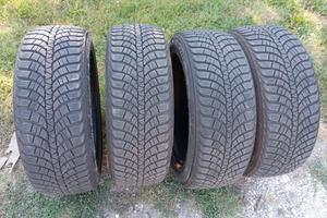gomme da macchina