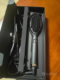 SPAZZOLA LISCIANTE GHD