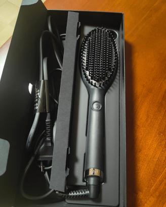 SPAZZOLA LISCIANTE GHD