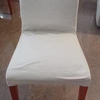Sedie in legno e stoffa per sala 