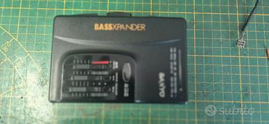 Walkman mangianastri vintage Sanyo Bassxpander