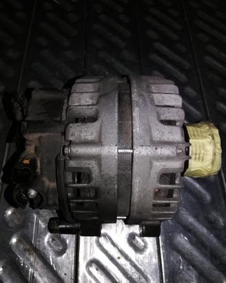 Alternatore PEUGEOT 208 1560cc HDI del 2016