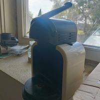 Macchina caffè Nespresso De Longhi