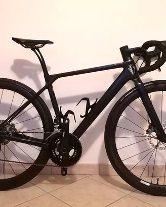 CANYON ENDURACE CF SLX SRAM RED ETAP 11v WIRLESS