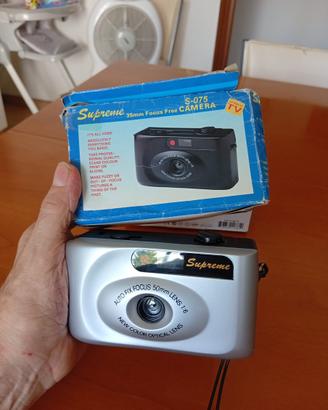 Fotocamera analogica a rullino da 35 mm Supreme