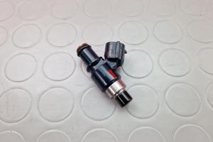 INIETTORE 2 HONDA DN01 2008 2009 DN-01 2010