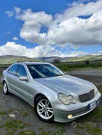 Mercedes classe c200