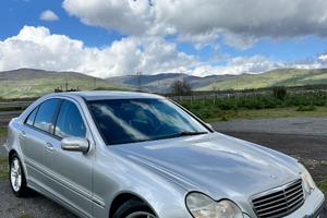 Mercedes classe c200