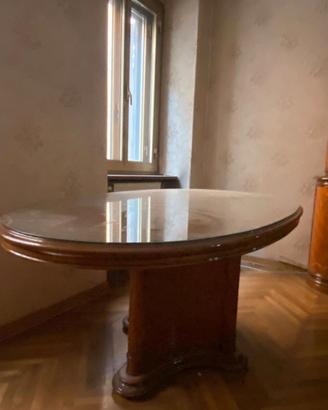 ELEGANTE TAVOLO DA PRANZO