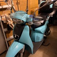 Scooter Aprilia scarabeo 50 4 tempi