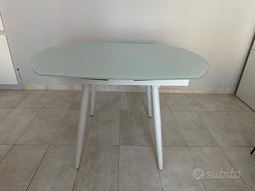 Tavolo in vetro allungabile  90x120