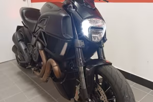 DUCATI Diavel DARK