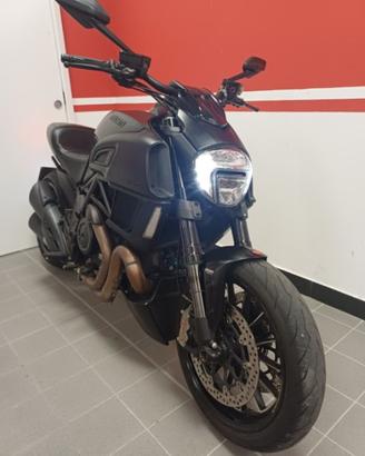DUCATI Diavel DARK