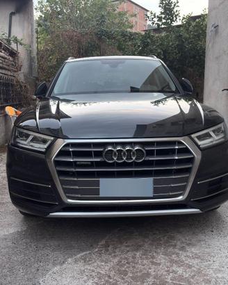 AUDI Q5 S-TRONIC SPORT QUATTRO