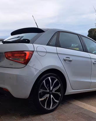 Audi A1 SPB 1.6 TDI S tronic Neopatentati