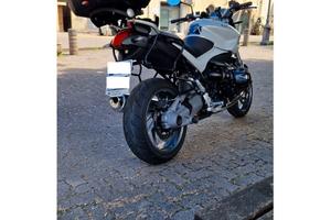 BMW R1200R
