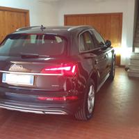 Audi Q5 50 TFSI Business Advance ibrida plug in