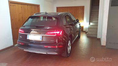 Audi Q5 50 TFSI Business Advance ibrida plug in