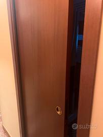 Porta a scrigno con serratura