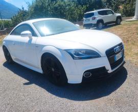 Audi TT Coupé 1.8 tfsi 160 CV s line ( problemi al