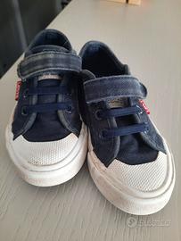 Scarpe sneakers n. 26