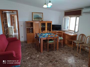 Villa indipendente a militari e trasfertisti