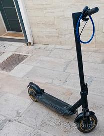 monopattino 