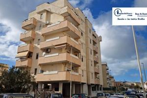 Attico / Mansarda di 97 m² con 3 locali a Nettuno